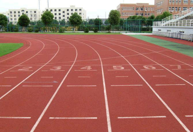 太原某小学跑道地坪工程